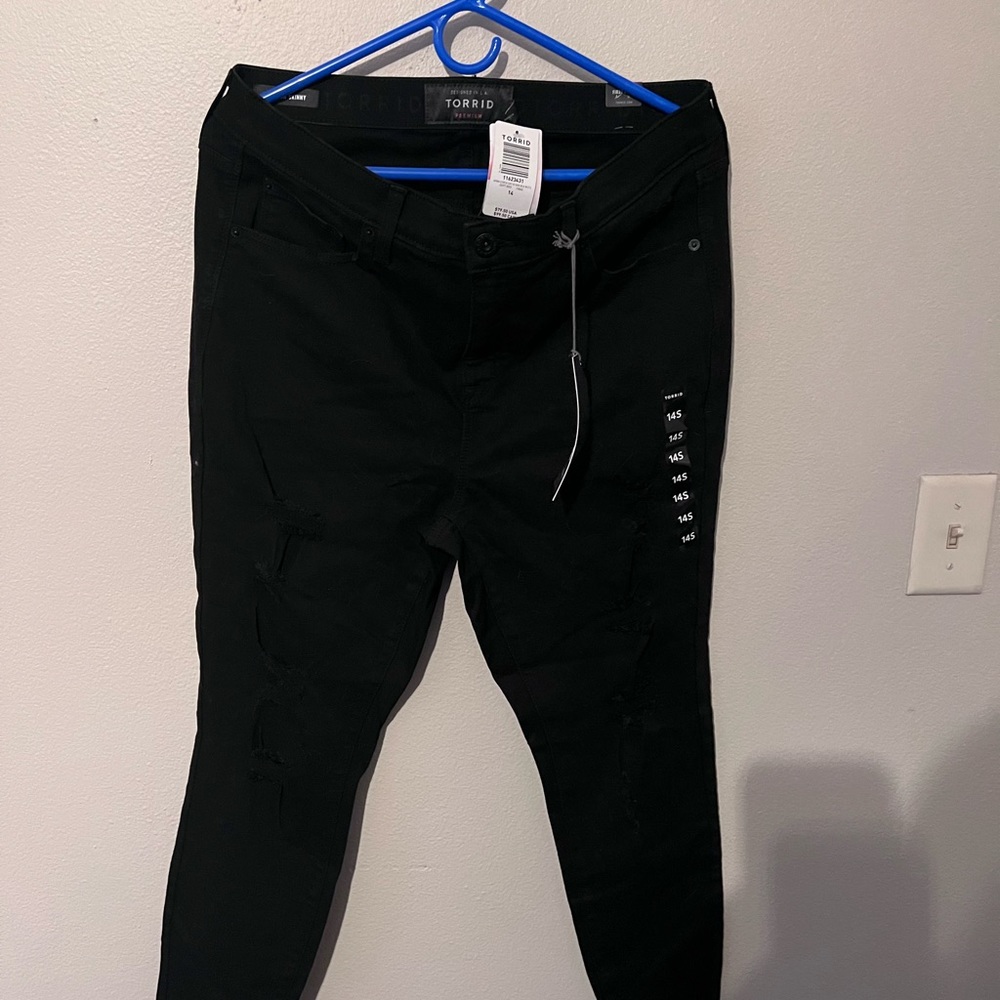 NWT Torrid Black Denim 14S